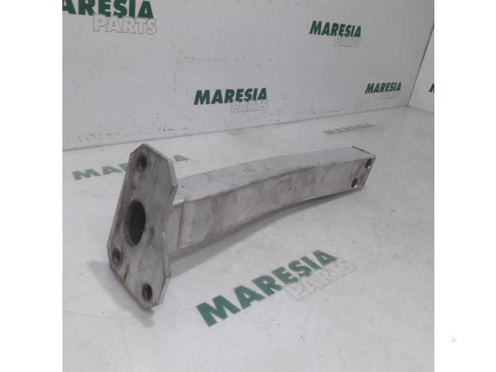 Usados Subchasis Alfa Romeo Giulietta (940) 1.6 JTDm 16V Precio € 29,95 Norma de margen ofrecido por Maresia Parts