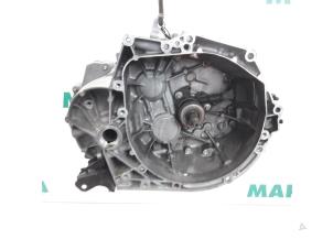 Usagé Boîte de vitesse Citroen DS 3 1.2 12V PureTech 130 Prix € 735,00 Règlement à la marge proposé par Maresia Parts