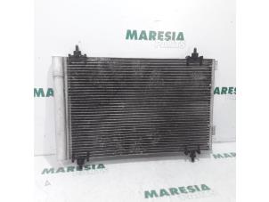 Usagé Condensateur clim Peugeot 5008 I (0A/0E) 1.6 HDiF 16V Prix € 35,00 Règlement à la marge proposé par Maresia Parts