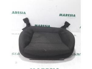 Used Seat upholstery, left Peugeot 5008 I (0A/0E) 1.6 HDiF 16V Price € 105,00 Margin scheme offered by Maresia Parts