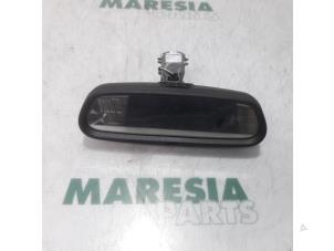 Used Rear view mirror Peugeot 5008 I (0A/0E) 1.6 HDiF 16V Price € 35,00 Margin scheme offered by Maresia Parts