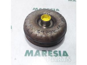 Used Automatic torque converter Renault Scénic I (JA) 2.0 16V Price € 157,50 Margin scheme offered by Maresia Parts