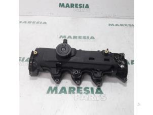 Used Rocker cover Renault Twingo II (CN) 1.5 dCi 90 FAP Price € 50,00 Margin scheme offered by Maresia Parts