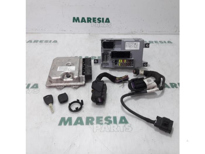 Used Engine management computer Fiat Grande Punto (199) 1.3 JTD Multijet 16V 85 Actual Price € 315,00 Margin scheme offered by Maresia Parts