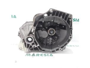 Used Gearbox casing Alfa Romeo MiTo (955) 1.3 JTDm 16V Eco Price € 50,00 Margin scheme offered by Maresia Parts