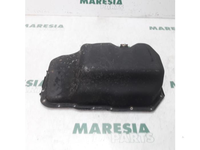 Gebrauchte Ölwanne Peugeot 306 (7A/C/S) 1.6i XR,XT,ST Preis € 25,00 Margenregelung angeboten von Maresia Parts