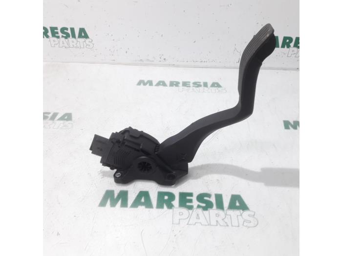 Begagnade Gaspedalsensor Peugeot 207/207+ (WA/WC/WM) 1.4 16V VTi Pris € 20,00 Marginaltabell erbjuds av Maresia Parts