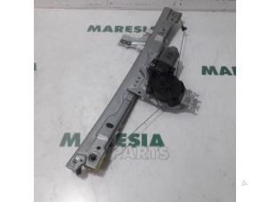Used Window mechanism 2-door, front right Peugeot 207/207+ (WA/WC/WM) 1.4 16V VTi Price € 50,00 Margin scheme offered by Maresia Parts