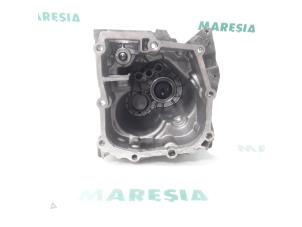 Usados Cuerpo de caja de cambios Alfa Romeo 147 (937) 1.9 JTDM 16V Precio € 40,00 Norma de margen ofrecido por Maresia Parts