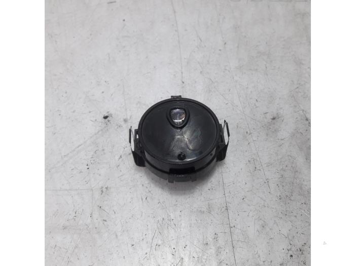 Begagnade Regnsensor Renault Scénic II (JM) 1.6 16V Pris € 25,00 Marginaltabell erbjuds av Maresia Parts