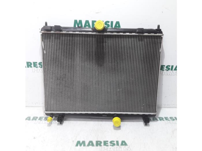 Used Radiator Citroen C5 III Tourer (RW) 2.0 HDiF 16V Price € 50,00 Margin scheme offered by Maresia Parts