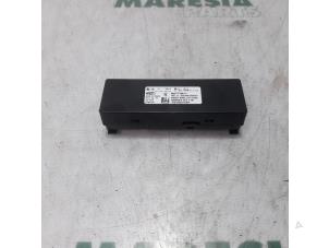 Używane Modul radiowy Citroen C5 III Tourer (RW) 2.0 HDiF 16V Cena € 30,00 Procedura marży oferowane przez Maresia Parts