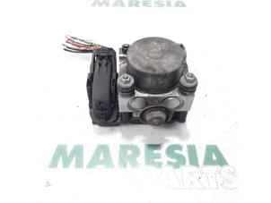 Używane Pompa ABS Fiat 500 (312) 1.3 MJTD 16V Cena € 75,00 Procedura marży oferowane przez Maresia Parts