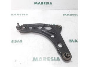Used Front lower wishbone, left Renault Trafic (1FL/2FL/3FL/4FL) 1.6 dCi 90 Price € 42,35 Inclusive VAT offered by Maresia Parts