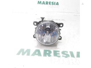 Used Fog light, front right Renault Trafic (1FL/2FL/3FL/4FL) 1.6 dCi 90 Price € 18,15 Inclusive VAT offered by Maresia Parts