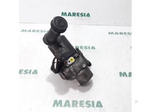 Used Power steering pump Citroen C4 Berline (LC) 1.6 16V VTi 120 Price € 157,50 Margin scheme offered by Maresia Parts