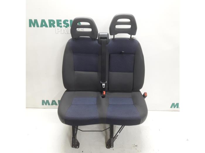 Double front seat, right from a Citroën Jumper (U9) 2.2 HDi 110 Euro 5 2013