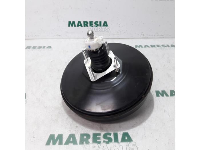 Usagé Servo frein Fiat Ducato (250) 2.2 D 100 Multijet Euro 4 Prix € 60,00 Règlement à la marge proposé par Maresia Parts