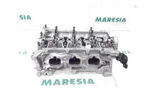 Używane Glowica cylindra Renault Twingo III (AH) 1.0 SCe 70 12V Cena € 262,50 Procedura marży oferowane przez Maresia Parts