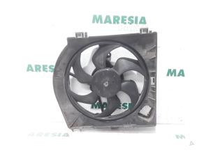 Used Fan motor Renault Twingo II (CN) 1.5 dCi 90 FAP Price € 50,00 Margin scheme offered by Maresia Parts