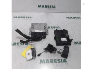Used Engine management computer Renault Scénic IV (RFAJ) 1.2 TCE 115 16V Price € 472,50 Margin scheme offered by Maresia Parts