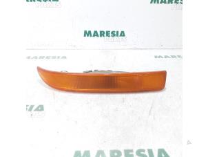 Used Indicator, right Renault Master III (FD/HD) 2.2 dCi 16V Price € 30,25 Inclusive VAT offered by Maresia Parts