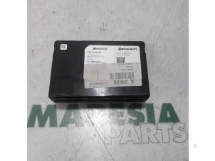 Used Multi-media control unit Renault Scénic IV (RFAJ) 1.2 TCE 115 16V Price € 183,75 Margin scheme offered by Maresia Parts