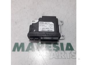 Used Airbag Module Renault Scénic IV (RFAJ) 1.2 TCE 115 16V Price € 349,39 Inclusive VAT offered by Maresia Parts
