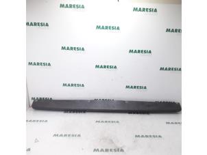 Used Rear bumper component, central Citroen Jumper (U5/ZB) 2.0 HDi Price € 50,00 Margin scheme offered by Maresia Parts