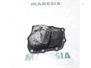 Used Gearbox cover Alfa Romeo 159 Sportwagon (939BX) 1.8 MPI 16V Price € 20,00 Margin scheme offered by Maresia Parts