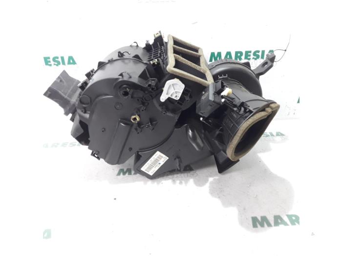 Heater housing Peugeot 307 1.6 16V - 6450QP - Maresia Parts