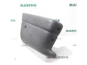 Used Rear bumper component, left Renault Master III (FD/HD) 2.2 dCi 16V Price € 42,35 Inclusive VAT offered by Maresia Parts
