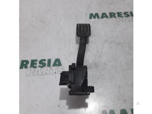 Used Throttle pedal position sensor Citroen C4 Picasso (3D/3E) 1.6 e-Hdi, BlueHDi 115 Price € 30,00 Margin scheme offered by Maresia Parts