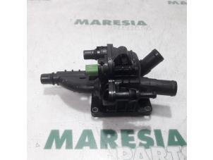 Used Thermostat housing Peugeot Partner (GC/GF/GG/GJ/GK) 1.6 HDI 90 Price € 72,60 Inclusive VAT offered by Maresia Parts