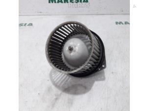 Used Heating and ventilation fan motor Citroen C-Crosser 2.2 HDiF 16V Price € 85,00 Margin scheme offered by Maresia Parts