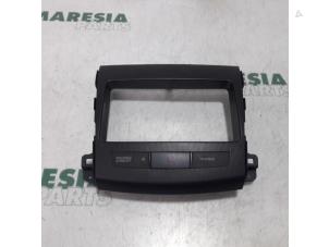 Used Dashboard Citroen C-Crosser 2.2 HDiF 16V Price € 141,75 Margin scheme offered by Maresia Parts