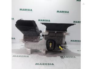 Used Heater housing Citroen C-Crosser 2.2 HDiF 16V Price € 157,50 Margin scheme offered by Maresia Parts
