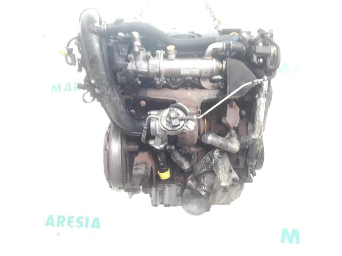 Engine from a Citroën C5 III Berline (RD) 2.0 HDiF 16V 2011