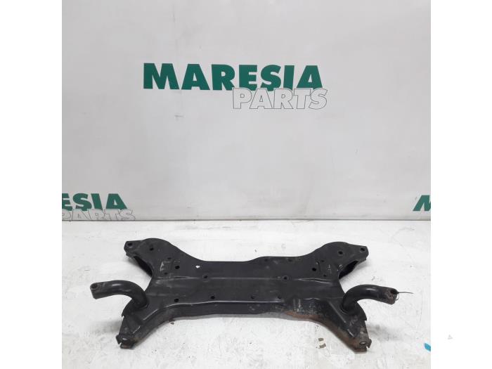 Usados Subchasis Citroen C-Crosser 2.2 HDiF 16V Precio € 130,00 Norma de margen ofrecido por Maresia Parts