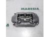 Front brake calliper, left from a Alfa Romeo 159 Sportwagon (939BX), 2005 / 2012 3.2 JTS V6 24V, Combi/o, Petrol, 3.195cc, 191kW (260pk), FWD, 939A000, 2008-02 / 2011-11, 939BXG1 2006