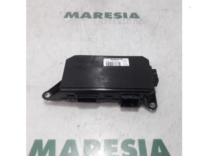 Usagé Ordinateur divers Alfa Romeo 159 Sportwagon (939BX) 3.2 JTS V6 24V Prix € 50,00 Règlement à la marge proposé par Maresia Parts