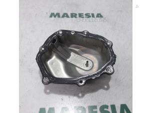 Używane Pokrywa skrzyni biegów Fiat Panda (169) 1.1 Fire Cena € 35,00 Procedura marży oferowane przez Maresia Parts