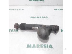 Used Rear shock absorber rod, left Citroen C5 III Berline (RD) 2.0 HDiF 16V Price € 105,00 Margin scheme offered by Maresia Parts