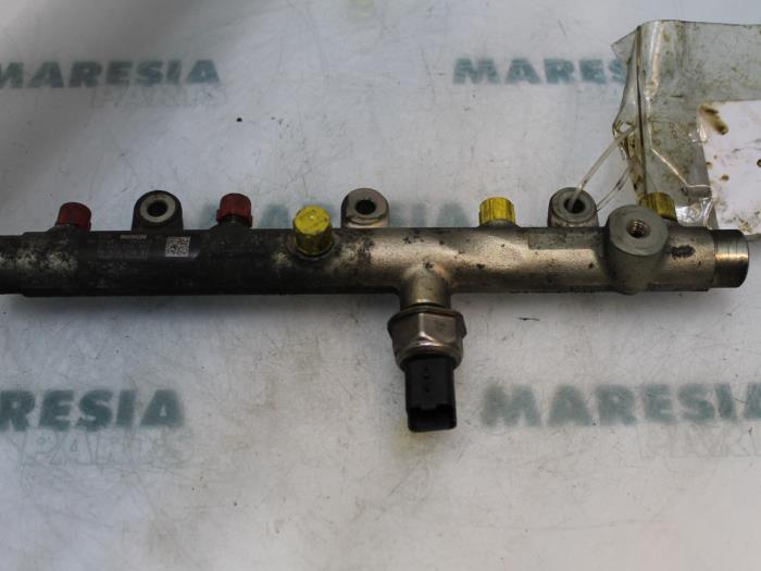 Usagé Système d'injection Peugeot 308 (4A/C) 1.6 HDiF 16V Prix € 30,00 Règlement à la marge proposé par Maresia Parts