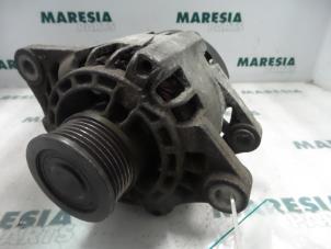 Used Dynamo Fiat Punto II (188) 1.9 JTD 80 ELX 3-Drs. Price € 65,00 Margin scheme offered by Maresia Parts