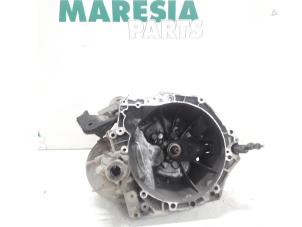 Używane Skrzynia biegów Citroen Berlingo Multispace 1.6 Hdi 16V 90 Cena € 472,50 Procedura marży oferowane przez Maresia Parts