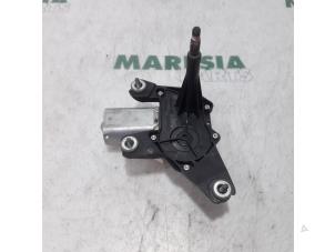 Used Rear wiper motor Renault Laguna II Grandtour (KG) 2.0 16V Price € 50,00 Margin scheme offered by Maresia Parts