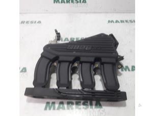 Used Intake manifold Fiat Stilo MW (192C) 1.6 16V Price € 35,00 Margin scheme offered by Maresia Parts