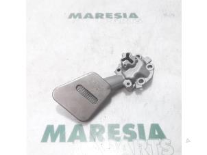 Gebrauchte Ölpumpe Fiat Stilo MW (192C) 1.6 16V Preis € 25,00 Margenregelung angeboten von Maresia Parts