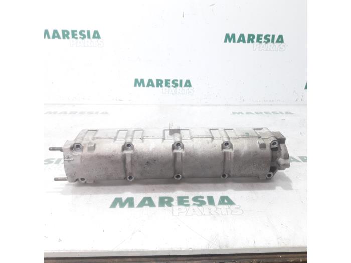 Usagé Arbre à cames Fiat Stilo MW (192C) 1.6 16V Prix € 50,00 Règlement à la marge proposé par Maresia Parts